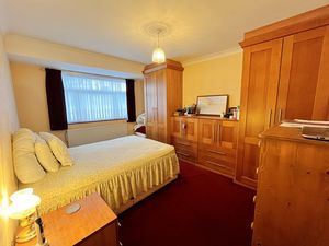 Photo 5- click for photo gallery